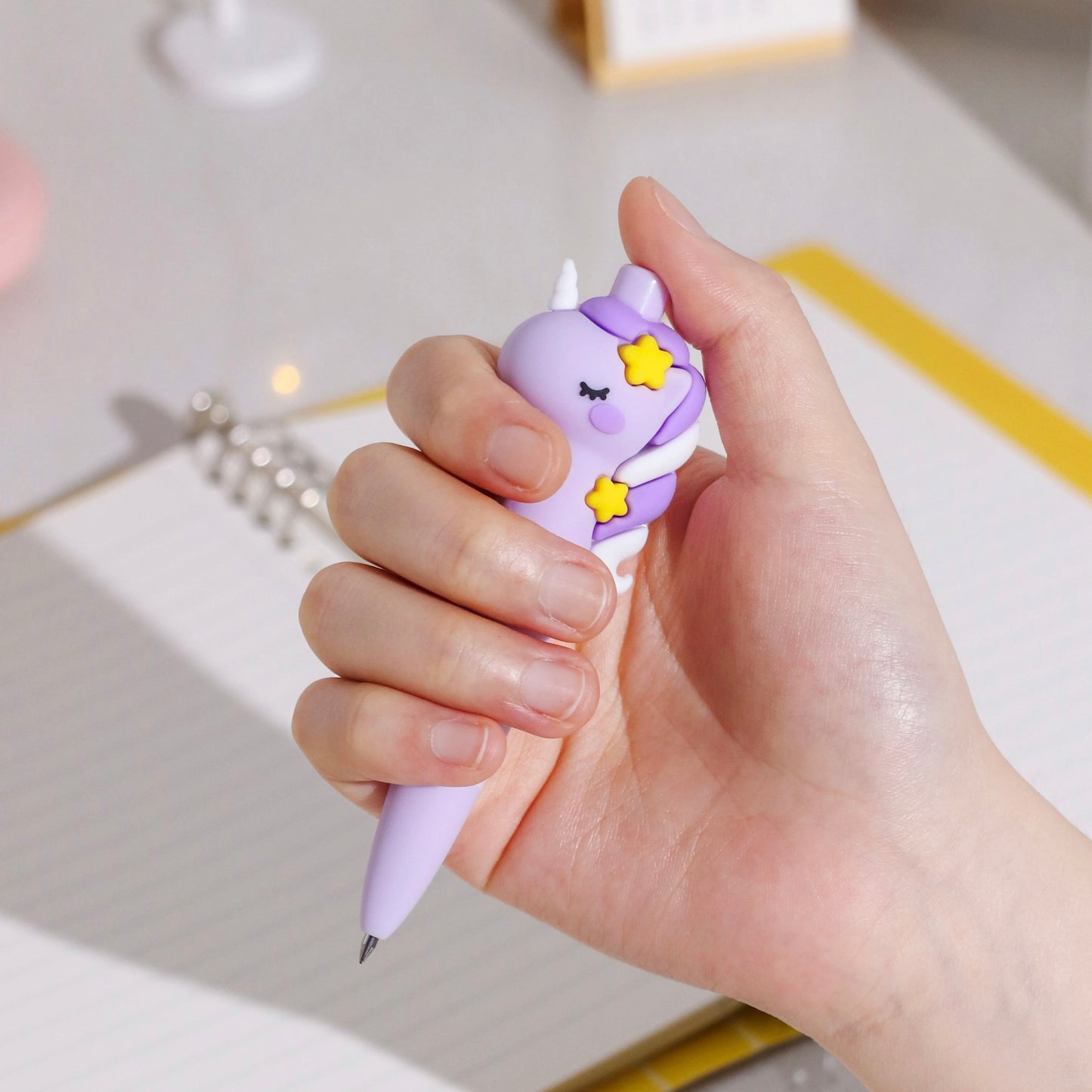 Kiwoo Cute Unicorn Cartoon Pen โ Colorful Fantasy Stationery