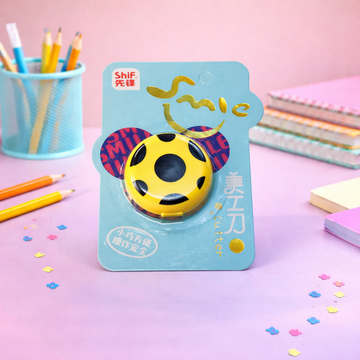 Kiwoo SmileSnap Mini Paper Cutter ✂️😊 (Assorted)