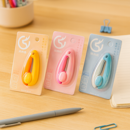 Kiwoo SnapCut Foldable Scissors ✂️👜